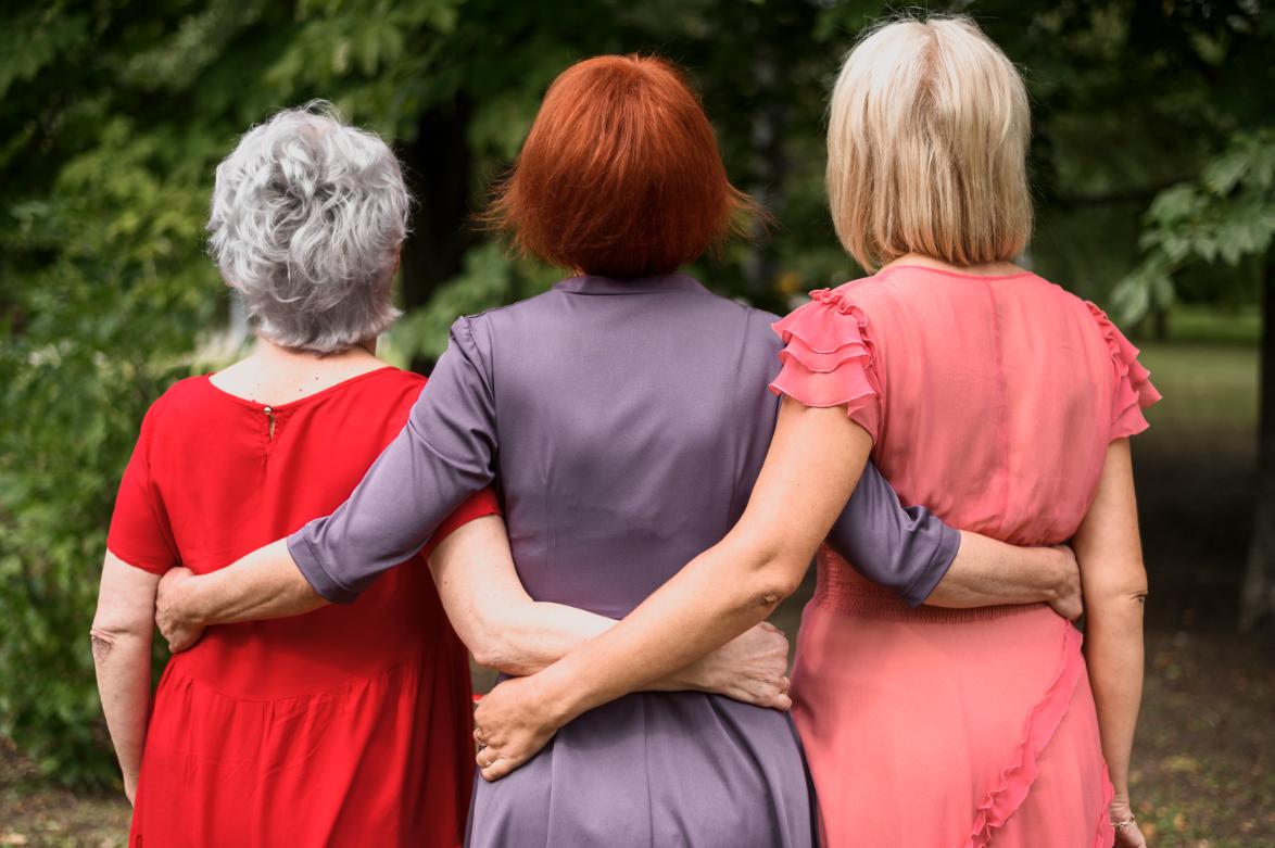 Menopauza – simptome, provocări și soluții pentru o nouă etapă a vieții